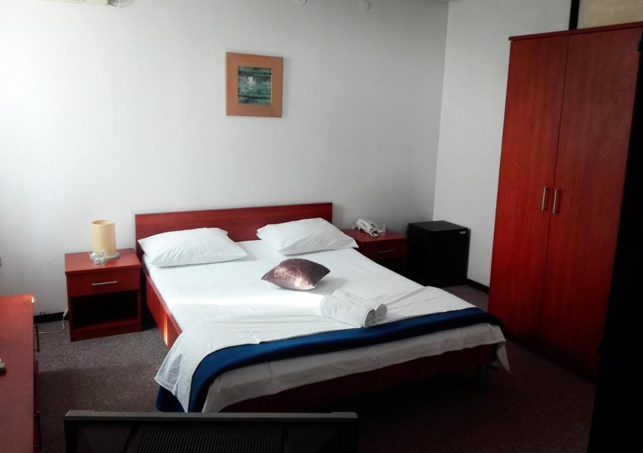 Hotel Park Višići Kültér fotó